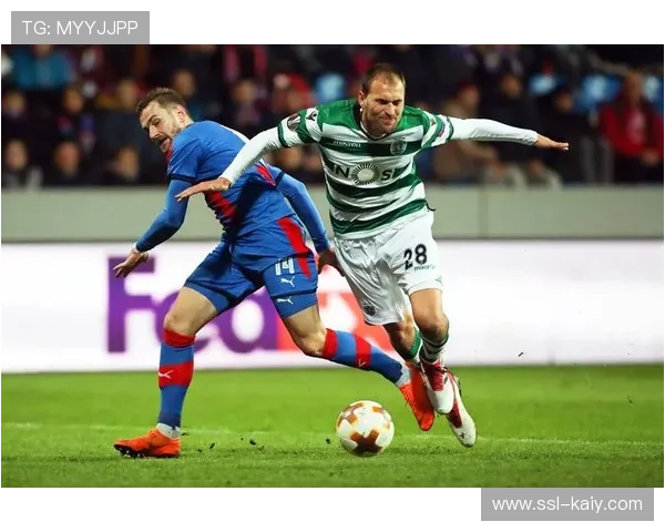 欧冠比赛日医疗团队保障到位，球员伤病得到及时处理